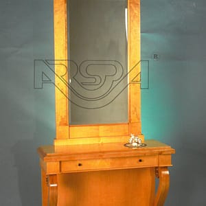 Console 763