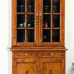 Vetrina 831